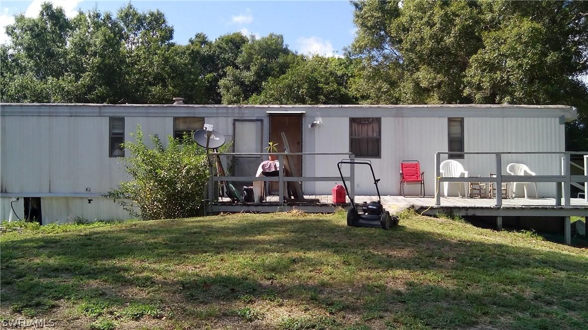 7696 Hart Dr., Fort Myers, FL 33917