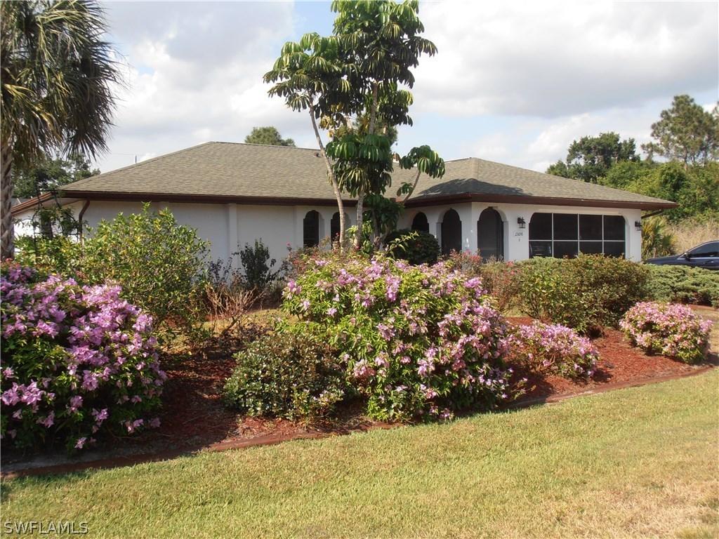 23056 Gray Ave., Port Charlotte, FL 33980