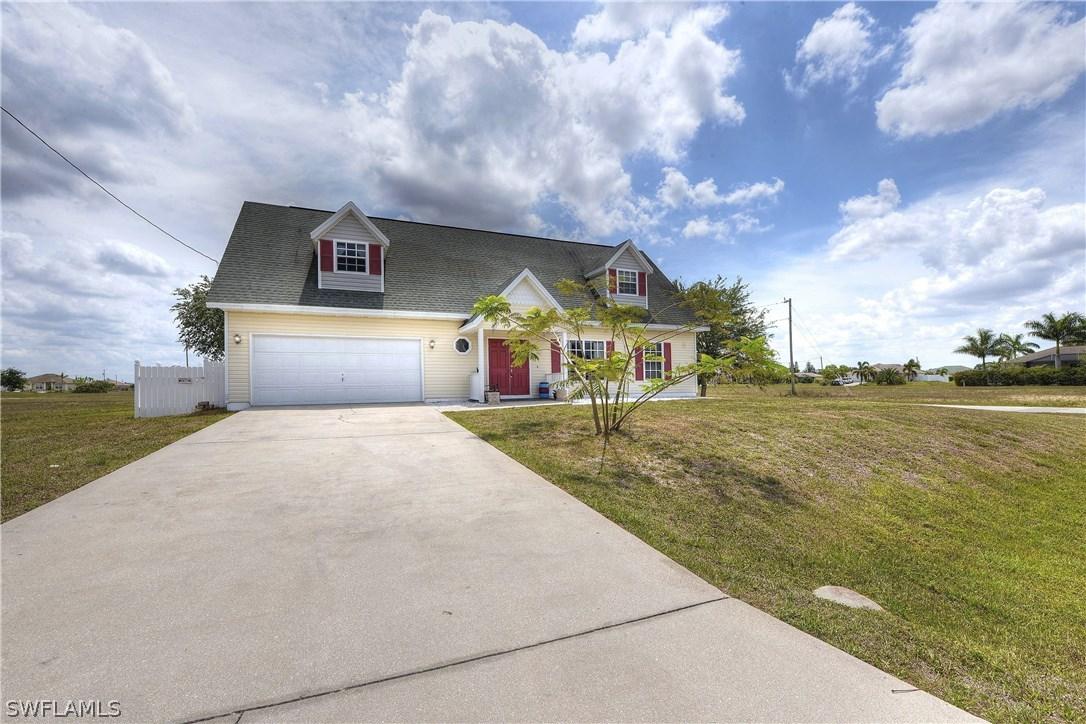 1813 NW 20th Pl., Cape Coral, FL 33993