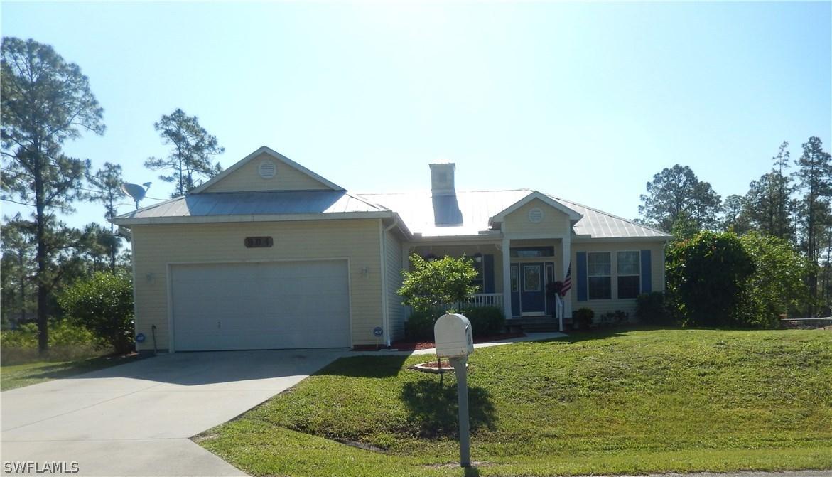 904 Euclid Ave., Lehigh Acres, FL 33972