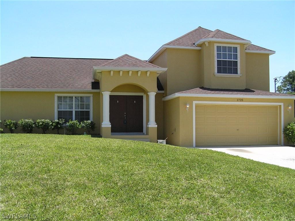 1720 NE 33rd Ln., Cape Coral, FL 33909
