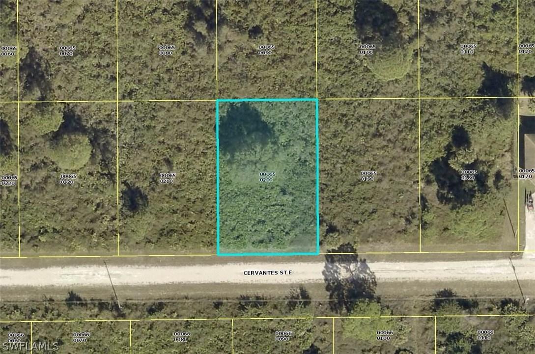 865 Cervantes St., Lehigh Acres, FL 33974