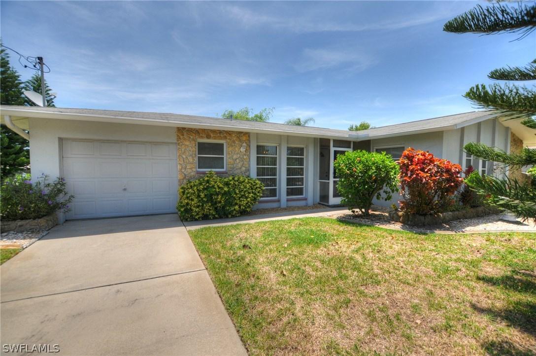 3713 SE 15th Ave., Cape Coral, FL 33904