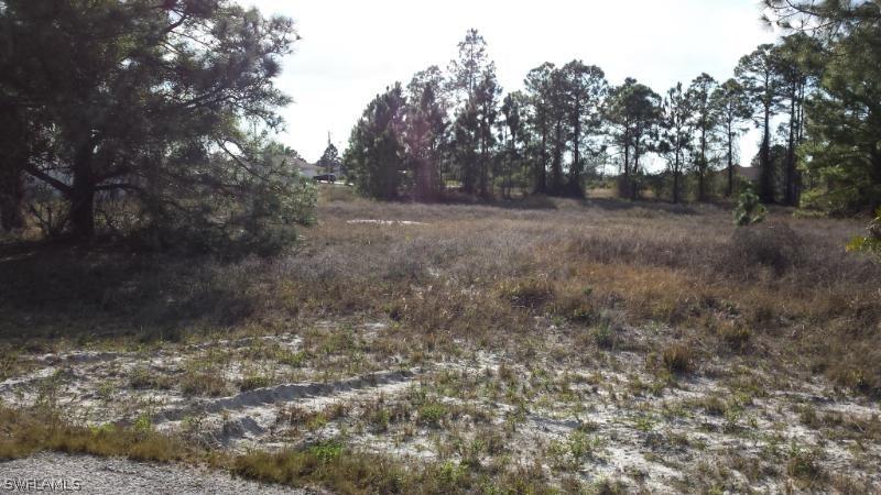 3100 Ruth Ave., Lehigh Acres, FL 33976