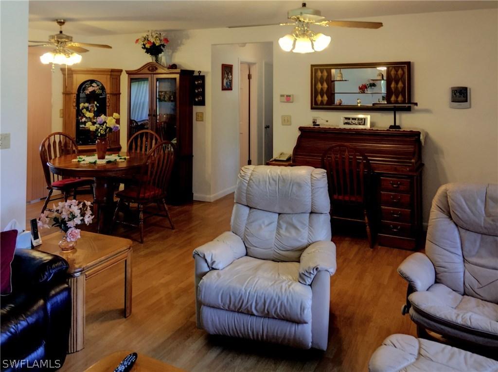 1211 Barnsdale St., Lehigh Acres, FL 33936