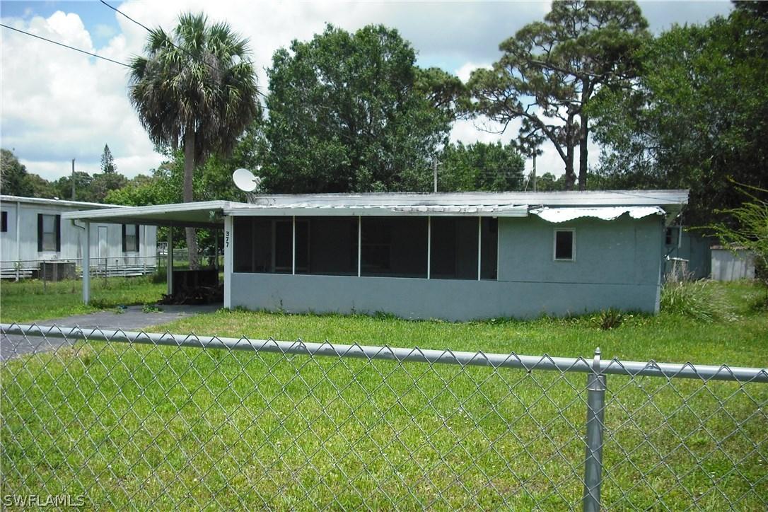 377 Oasis Park Rd., Fort Myers, FL 33905