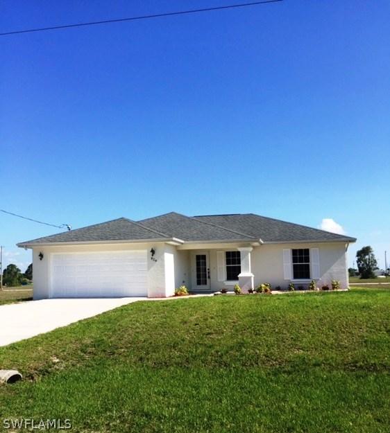 824 Durden Pkwy., Cape Coral, FL 33909