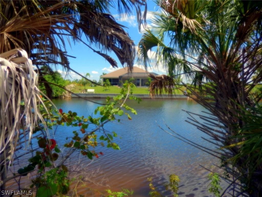 4407 NW 35th Ter., Cape Coral, FL 33993