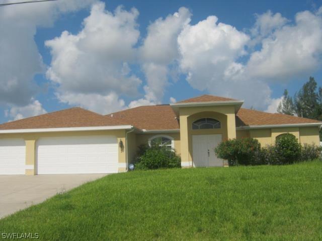 332 NW 6th Pl., Cape Coral, FL 33993