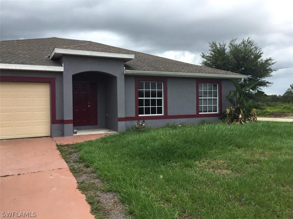 1112 Parnell Ct., Lehigh Acres, FL 33974
