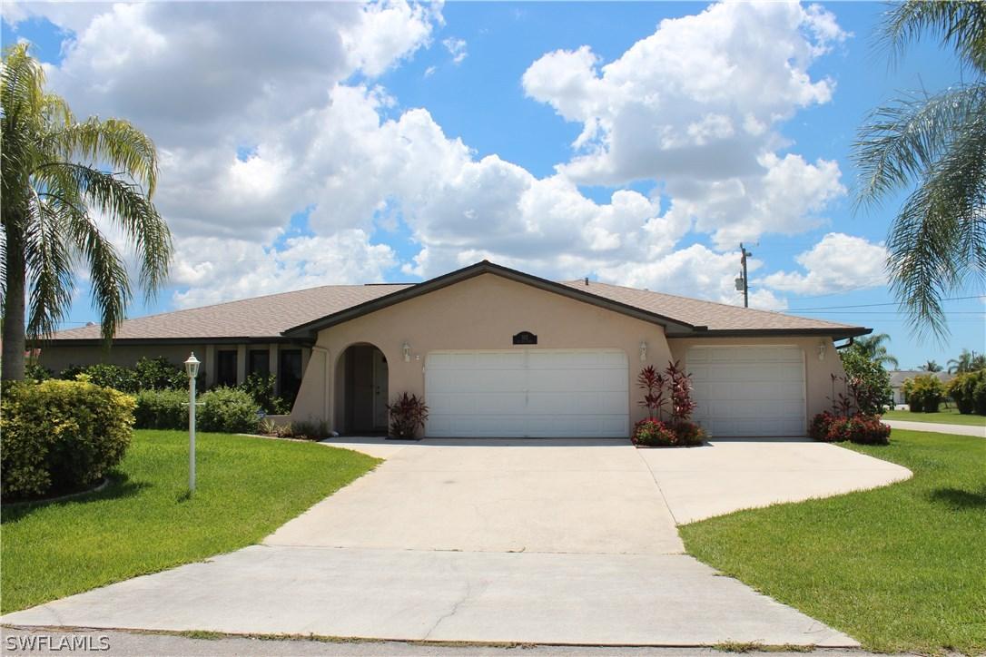 102 SE 15th Ave., Cape Coral, FL 33990