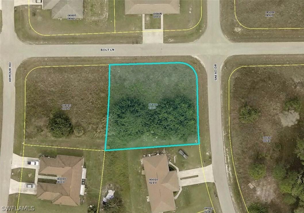 2200 Snead Dr., Lehigh Acres, FL 33973