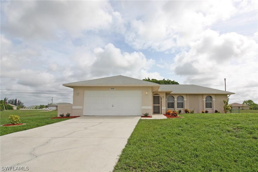 419 NE 7th St., Cape Coral, FL 33909
