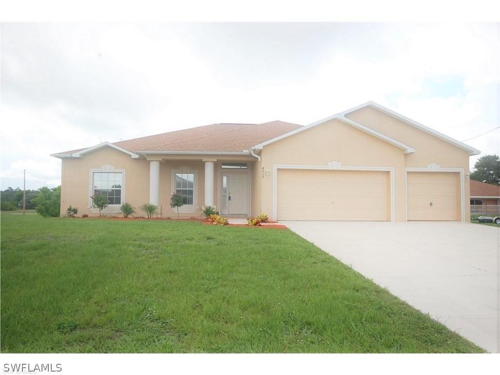 4017 NE 21st Pl., Cape Coral, FL 33909