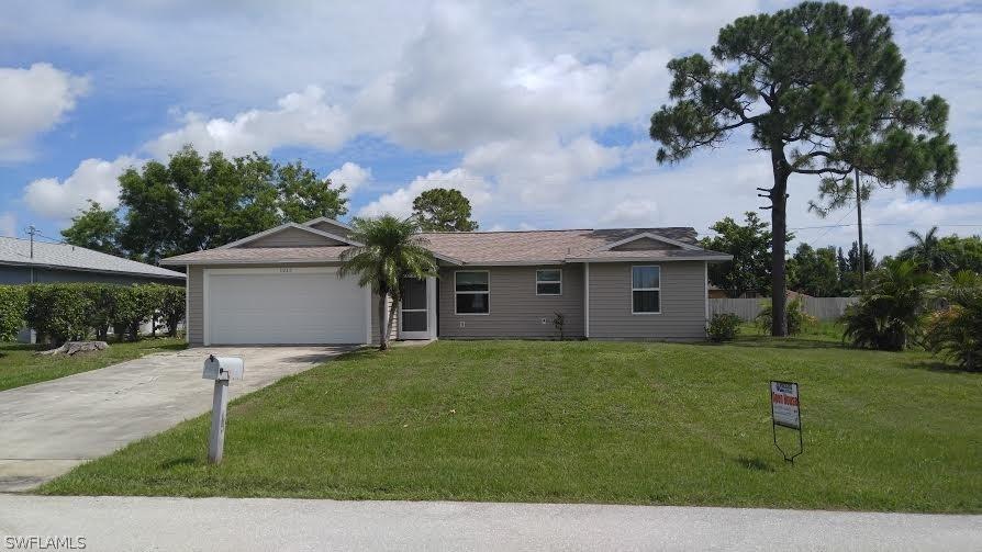 1217 SW 29th Ter., Cape Coral, FL 33914