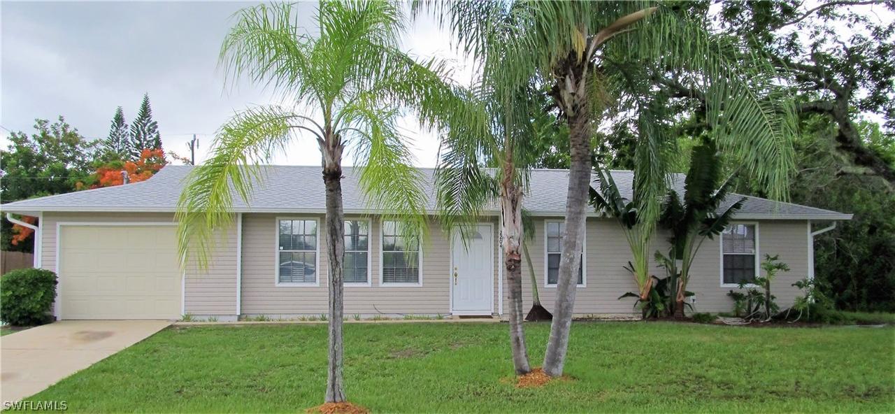 2204 NE 2nd Ave., Cape Coral, FL 33909