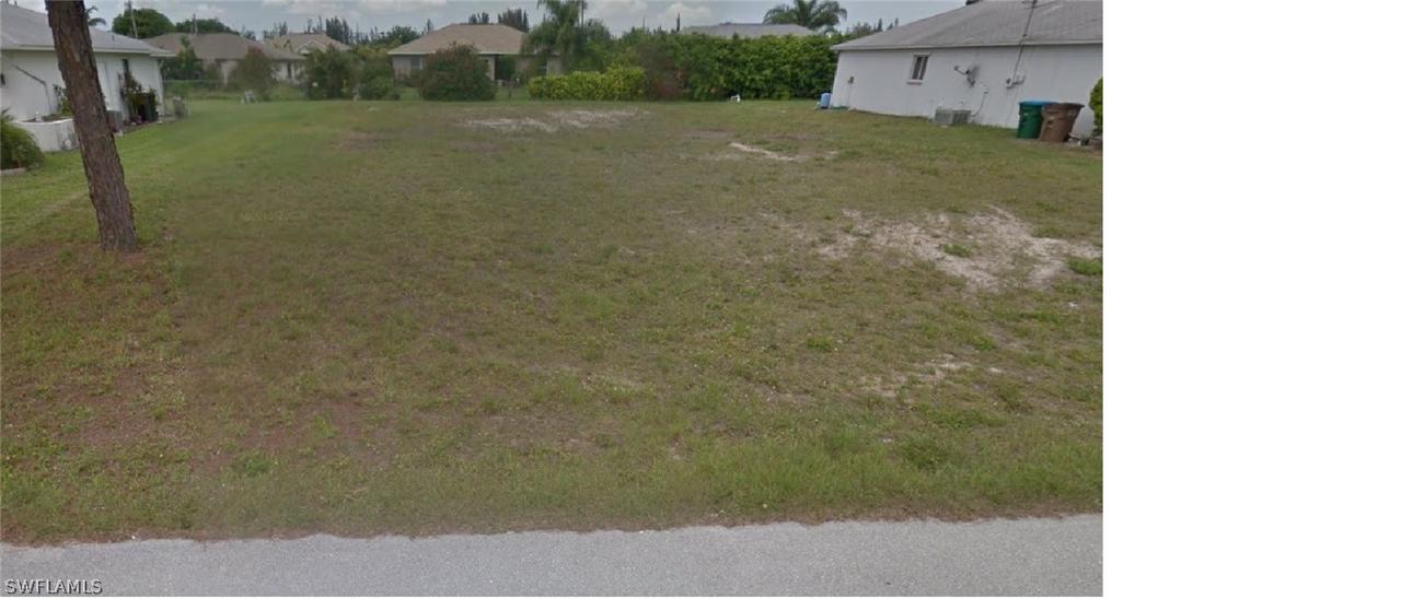 2524 SW 15th Ave., Cape Coral, FL 33914