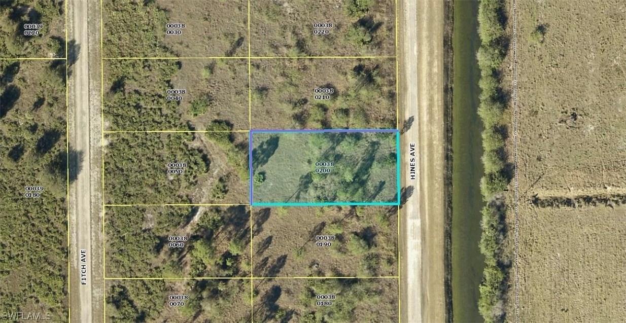 1115 Hines Ave., Lehigh Acres, FL 33972