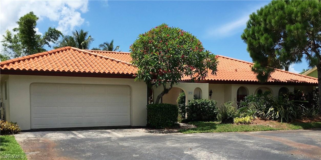 592 Pine Grove Ln., Naples, FL 34103
