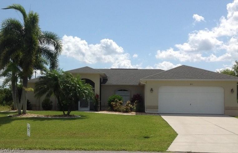 311 NE 17th Pl., Cape Coral, FL 33909