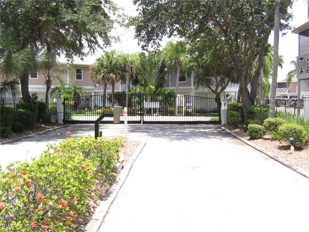 950 Moody Rd. #112, Fort Myers, FL 33903