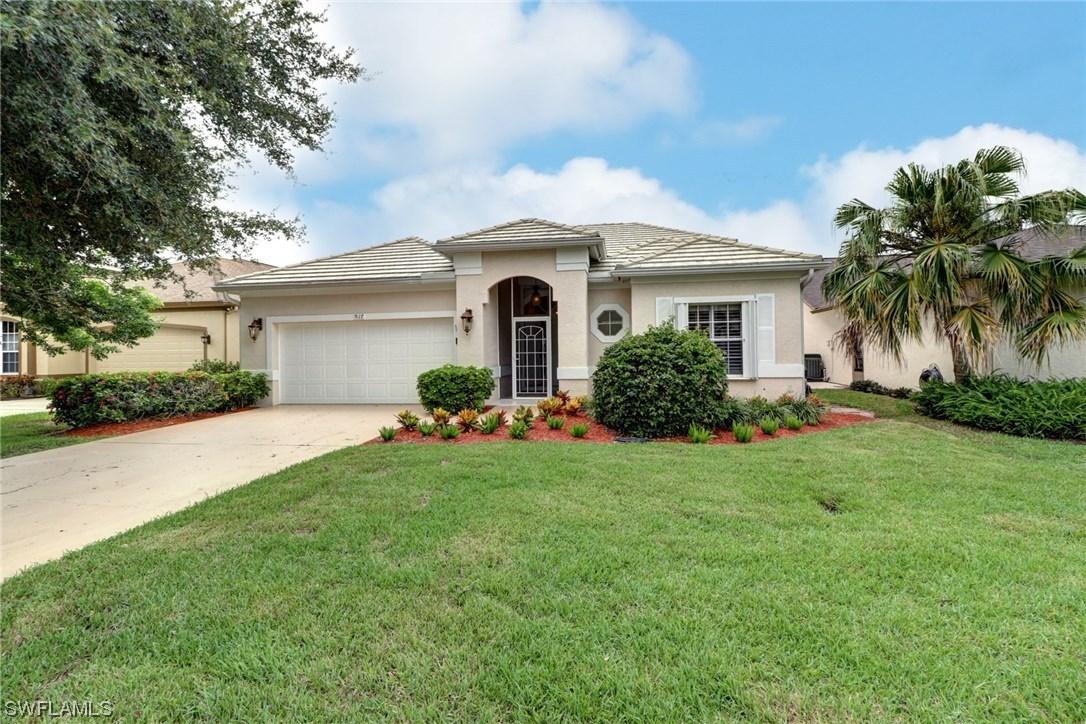 917 Belville Blvd., Naples, FL 34104