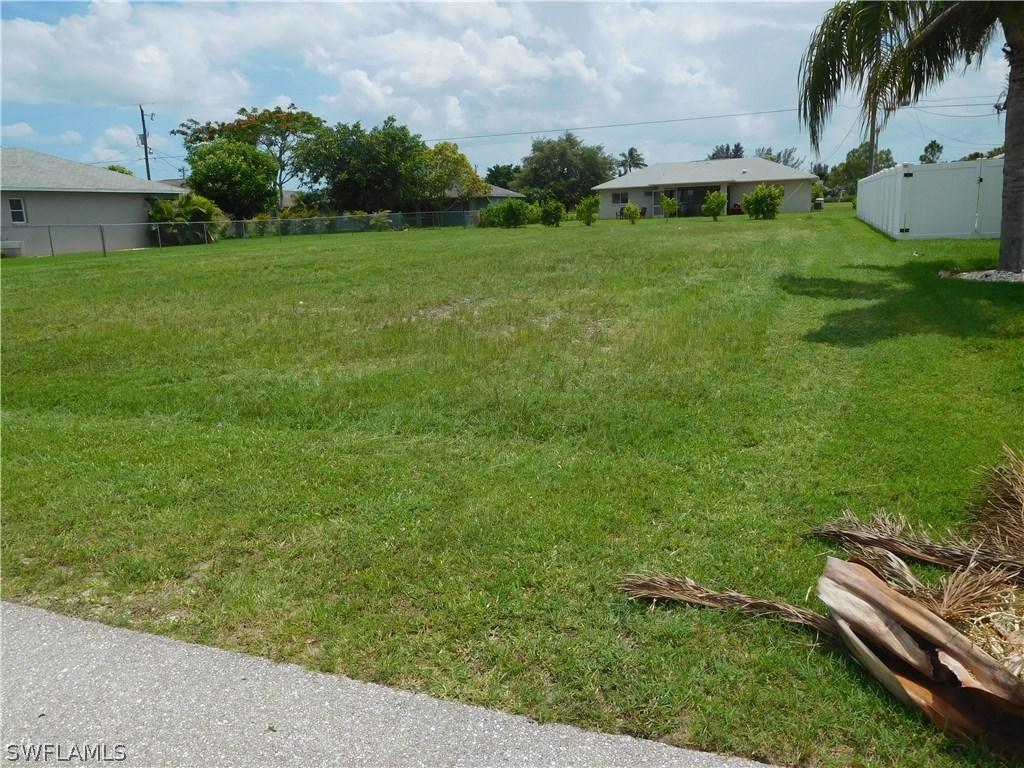 906 SW 3rd Ave., Cape Coral, FL 33991