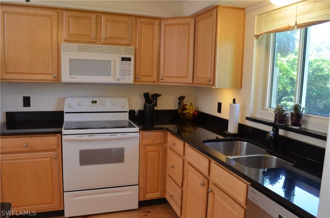 4873 Deleon, Fort Myers, FL 33907