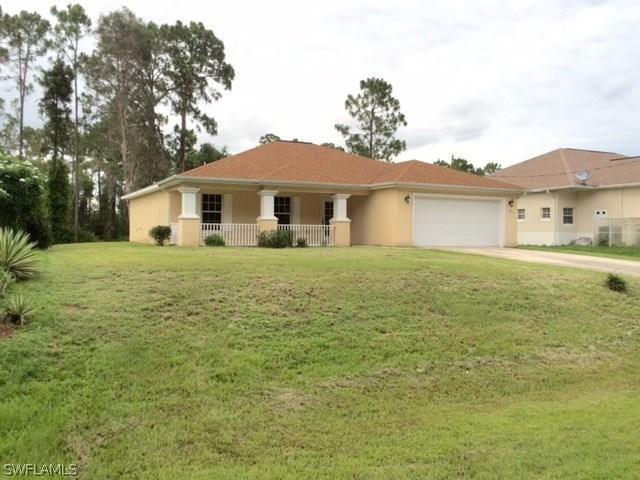 431 Hedgewood St., Lehigh Acres, FL 33974