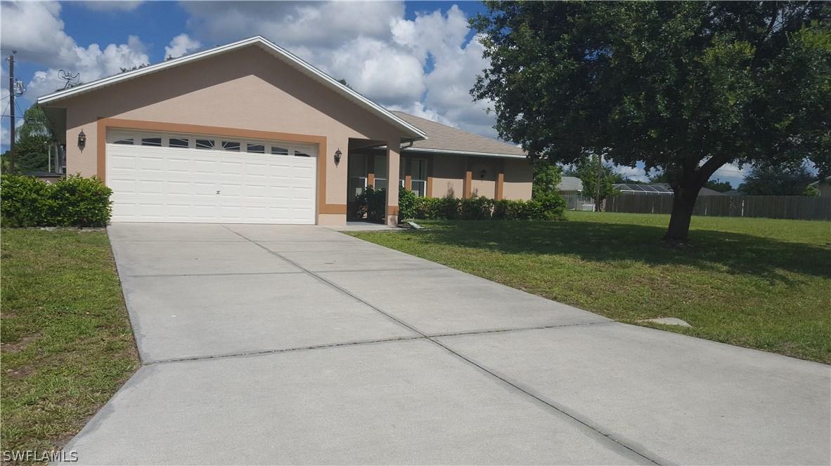 2006 SE 8th Pl., Cape Coral, FL 33990
