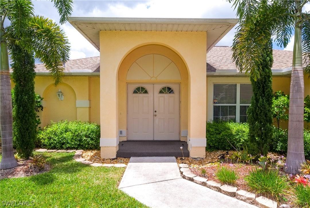 205 SE 19th Ln., Cape Coral, FL 33990