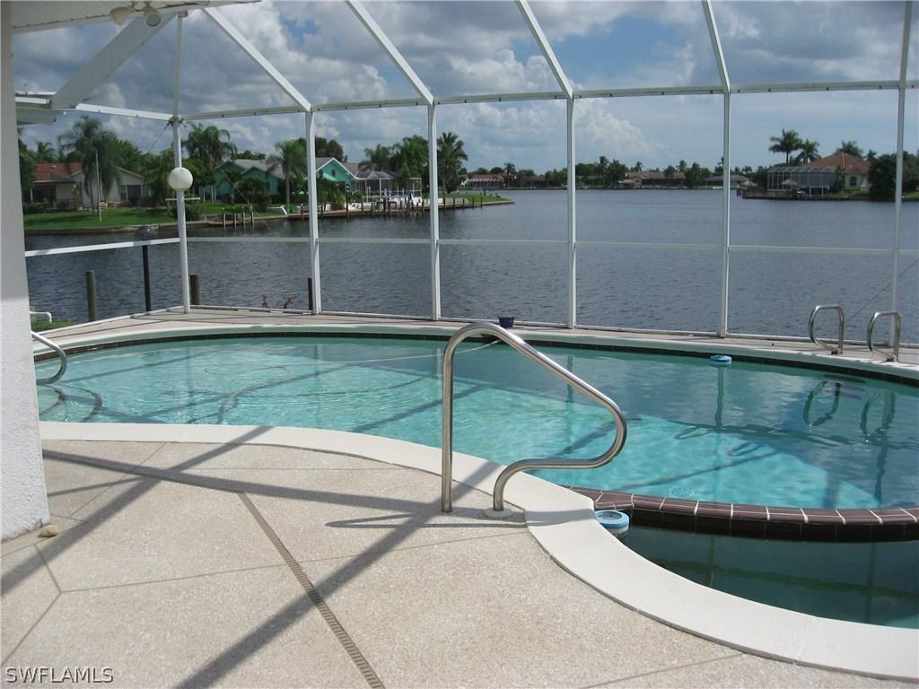 4909 SW 5th Pl., Cape Coral, FL 33914