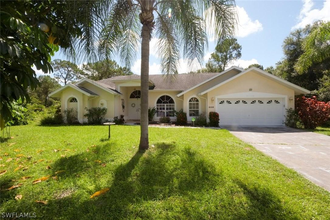 1612 Dixie Ave., Lehigh Acres, FL 33972