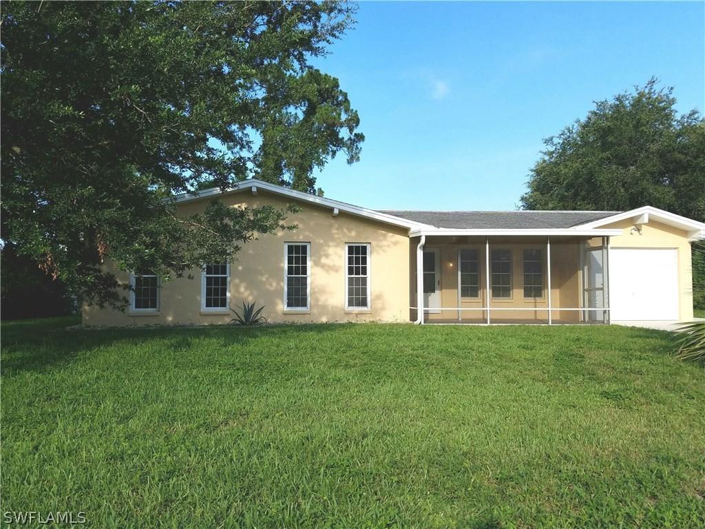 208 5th Ave., Lehigh Acres, FL 33936