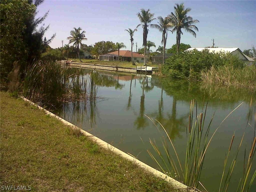 127 SW 21st St., Cape Coral, FL 33991