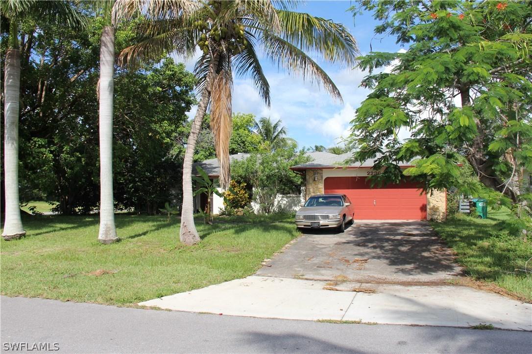 2236 SW 12th Pl., Cape Coral, FL 33991