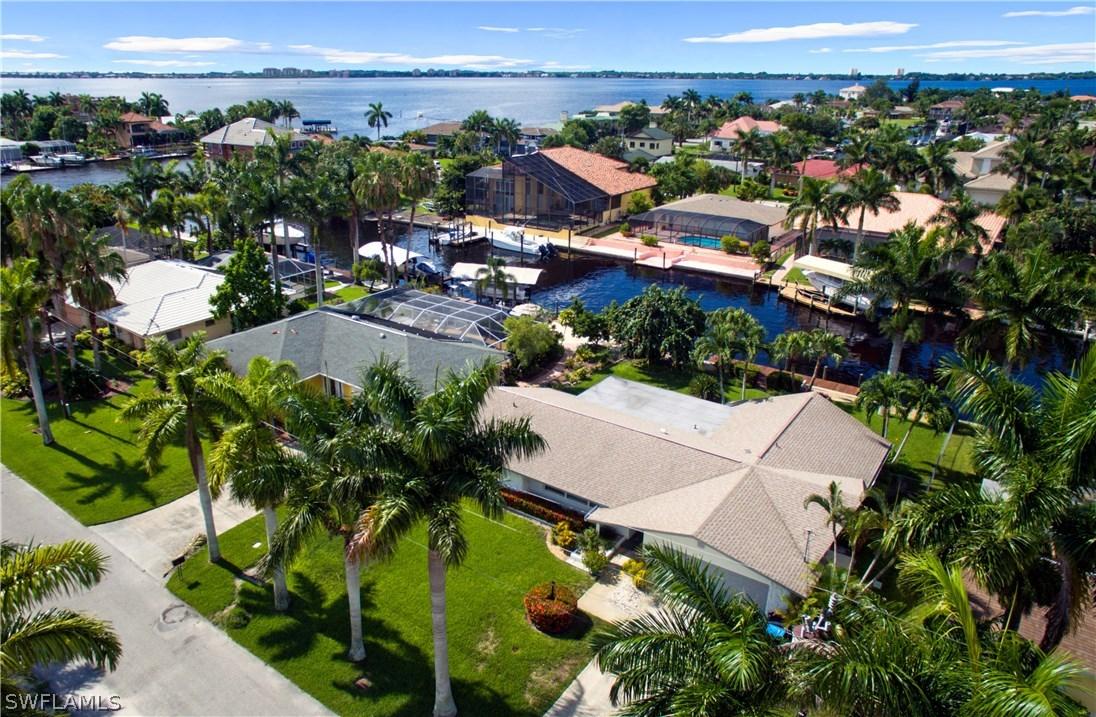 126 SW 57th Ter., Cape Coral, FL 33914