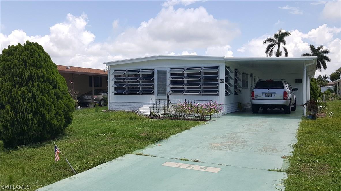 469 Riviera Blvd., Naples, FL 34112