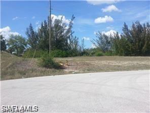 2001 SW 8th Pl., Cape Coral, FL 33991