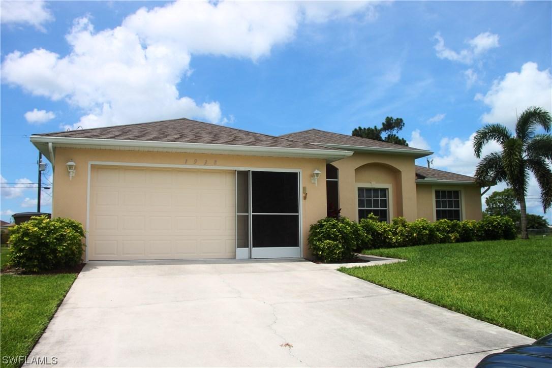 1938 NE 14th Ter., Cape Coral, FL 33909