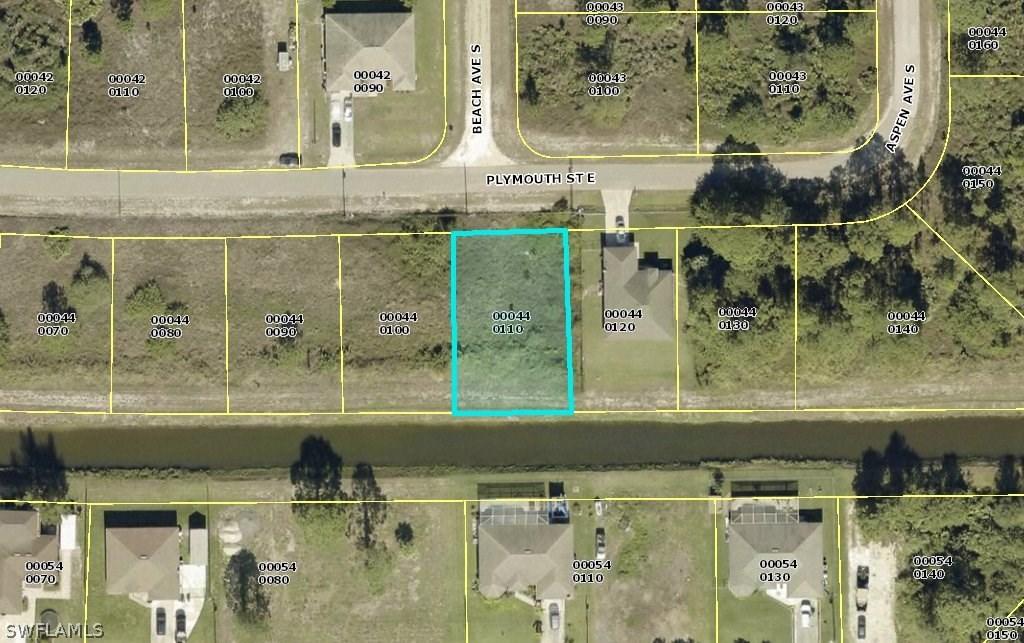 1040 Plymouth St., Lehigh Acres, FL 33974