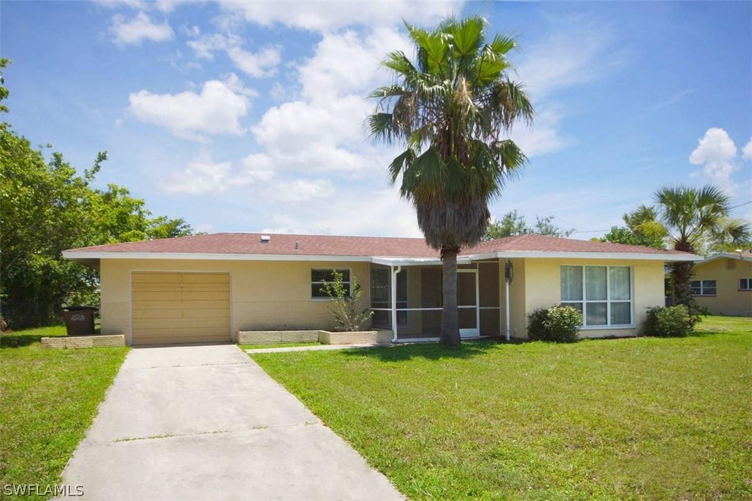 1721 SE 26th Ter., Cape Coral, FL 33904