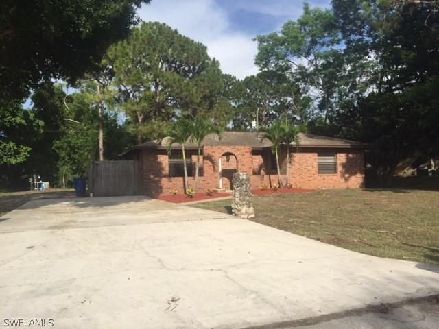 17389 Arizona Rd., Fort Myers, FL 33967