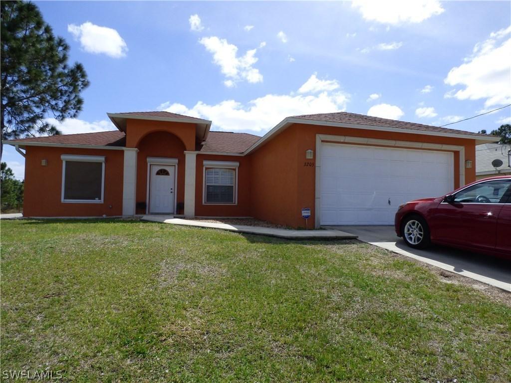 3205 31st St., Lehigh Acres, FL 33971