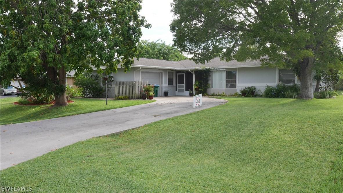 3218 SE 4th Pl., Cape Coral, FL 33904