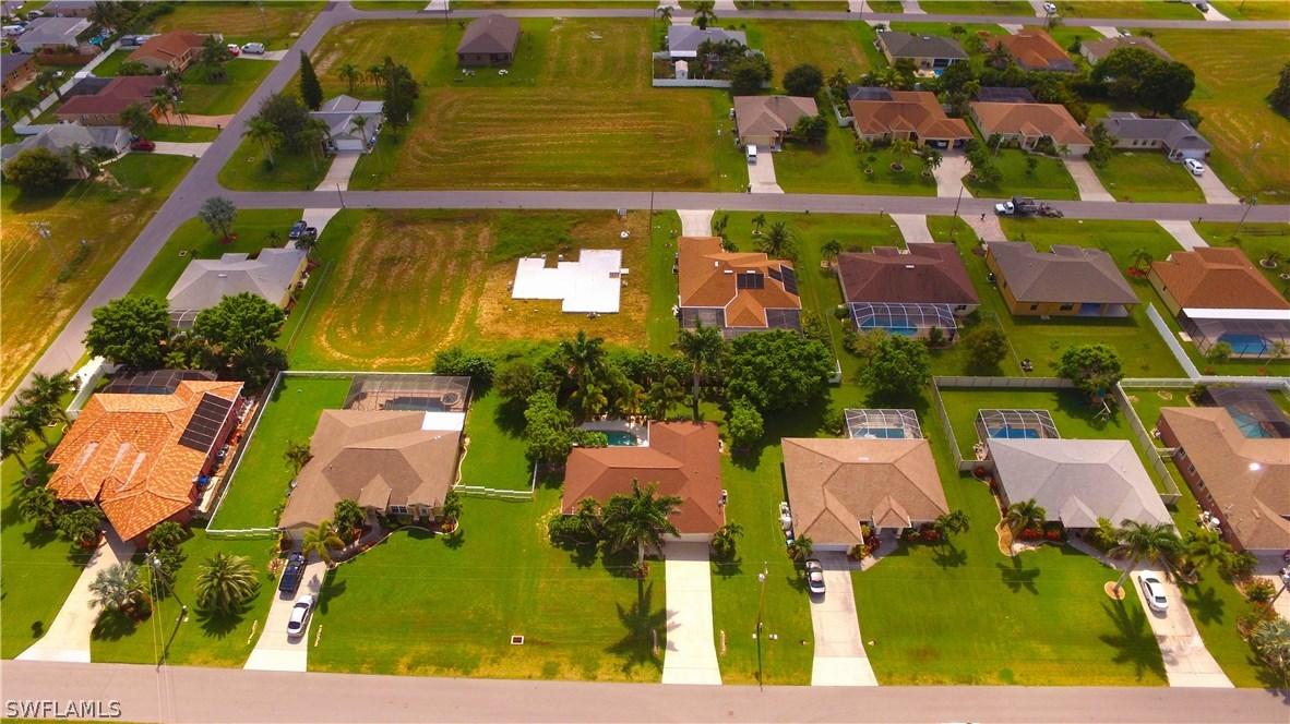 2623 SW 22nd Pl., Cape Coral, FL 33914