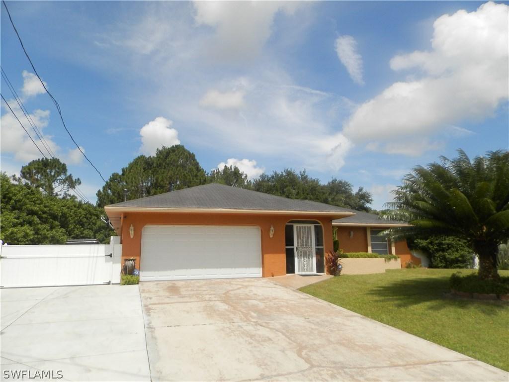 103 Zona Ave., Lehigh Acres, FL 33971