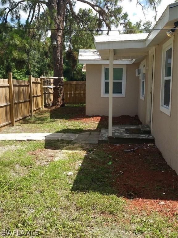 3209 Broadway, Fort Myers, FL 33901