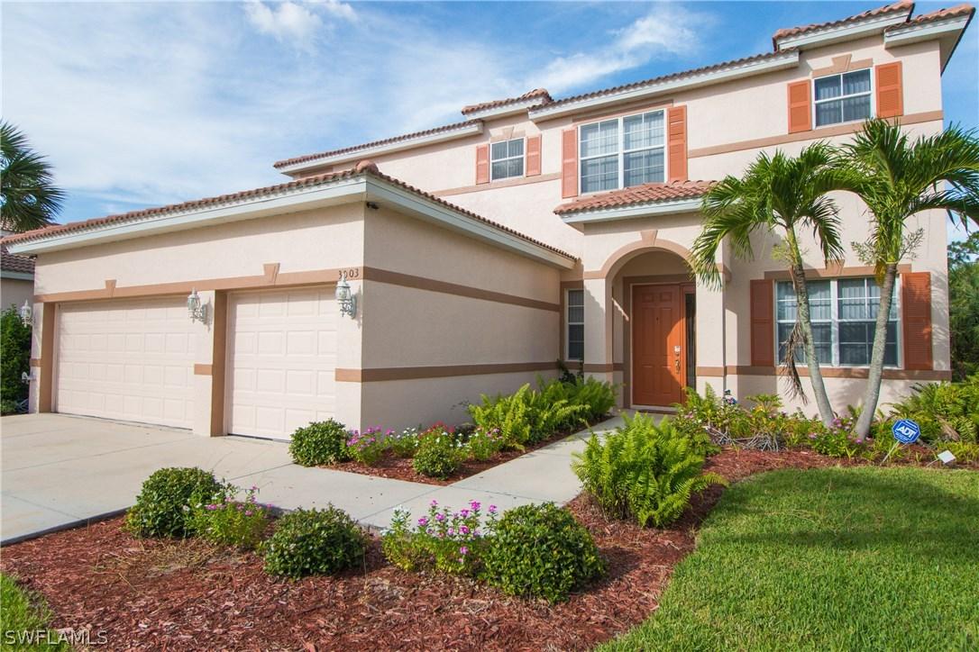3003 Lake Manatee Ct., Cape Coral, FL 33909
