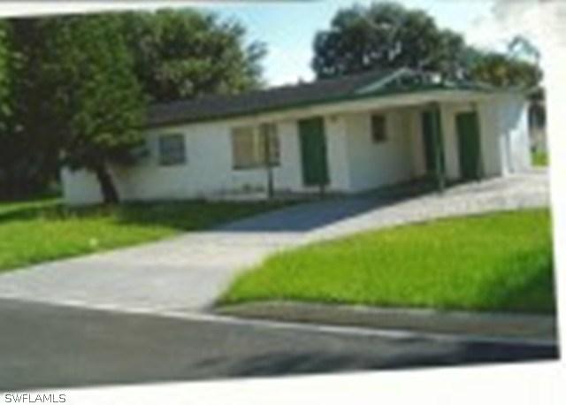 2570 Kennesaw St., Fort Myers, FL 33901